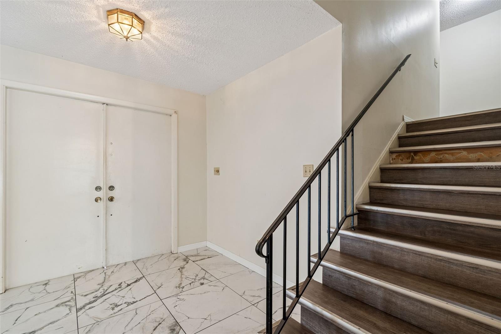 2027 PARK ST N, ST PETERSBURG, FL, 33710