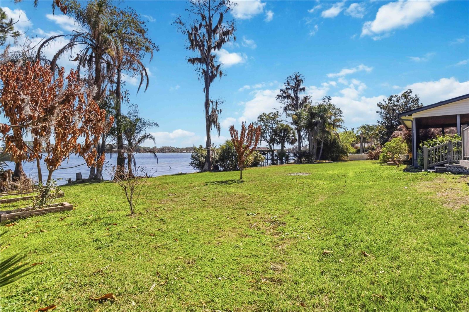 7468 LAKE WILLIS DR, ORLANDO, FL, 32821