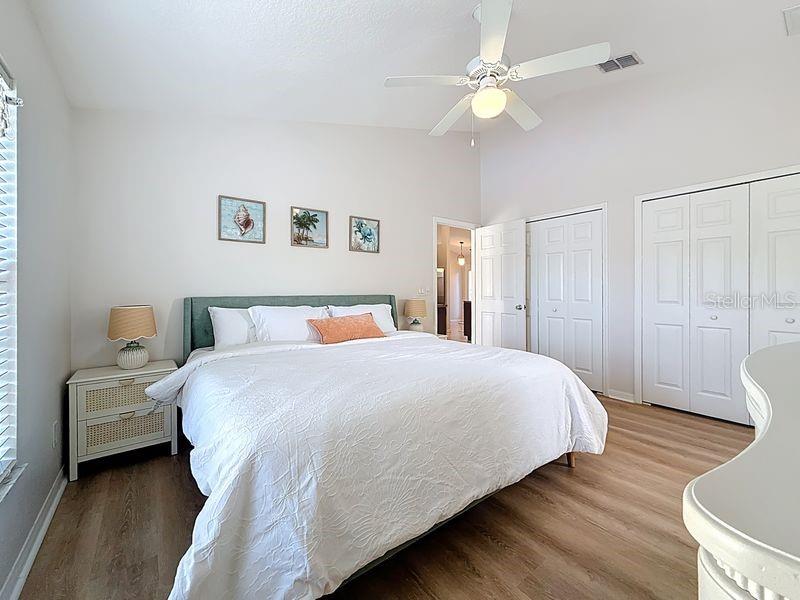 2402 DRYER AVE, LARGO, FL, 33770