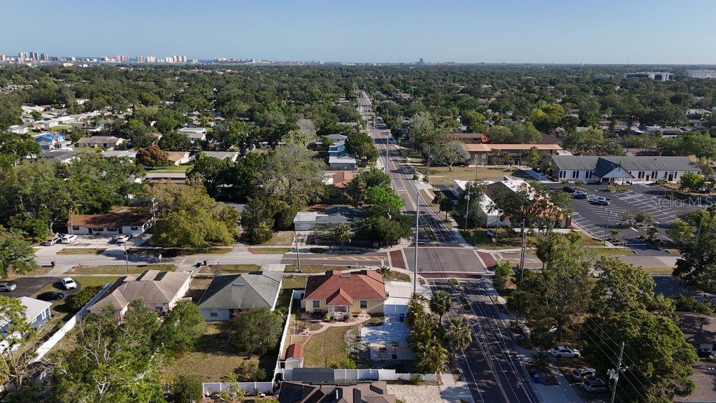 2402 DRYER AVE, LARGO, FL, 33770