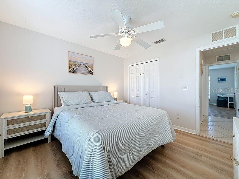 2402 DRYER AVE, LARGO, FL, 33770
