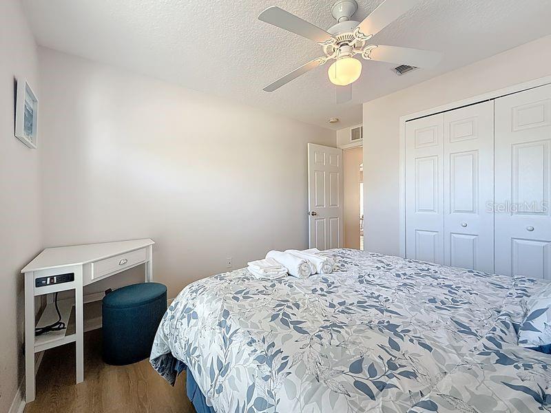 2402 DRYER AVE, LARGO, FL, 33770