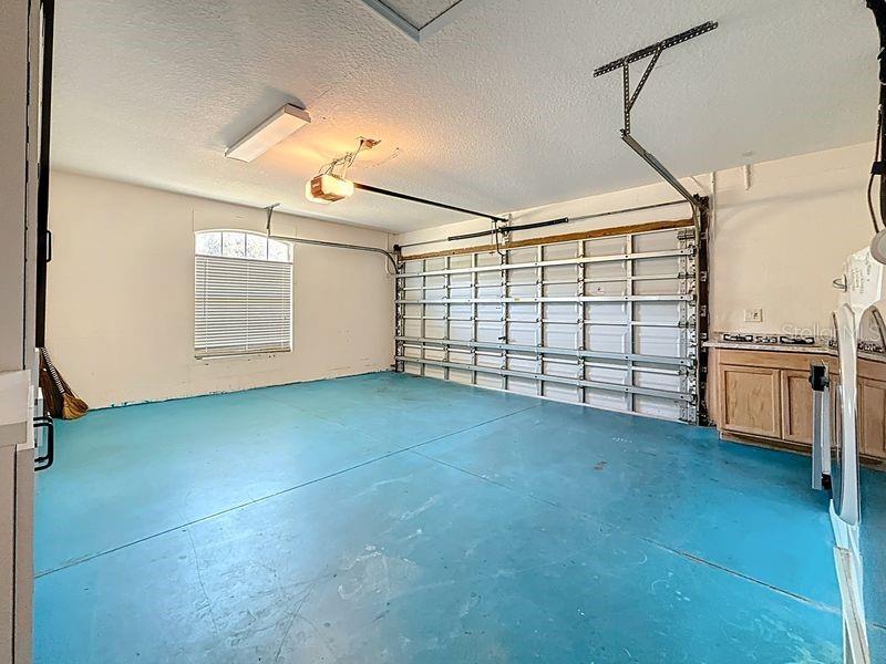 2402 DRYER AVE, LARGO, FL, 33770