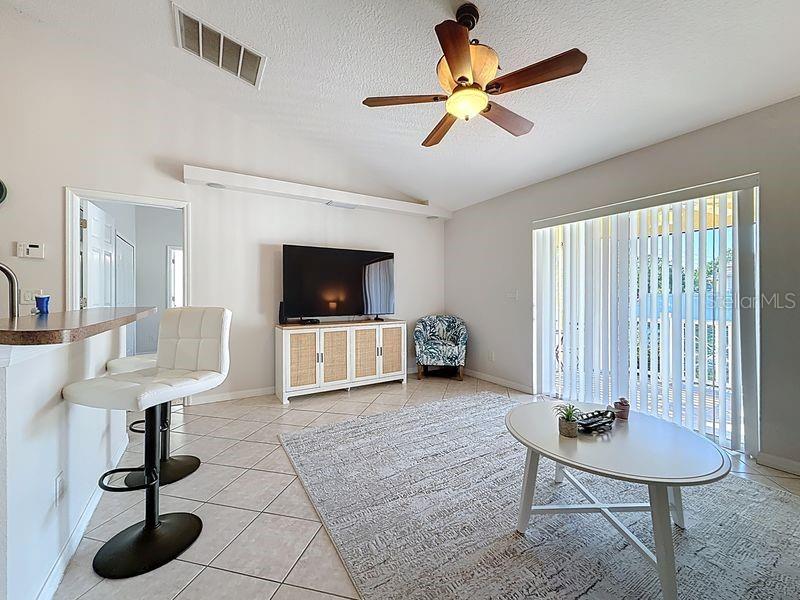 2402 DRYER AVE, LARGO, FL, 33770