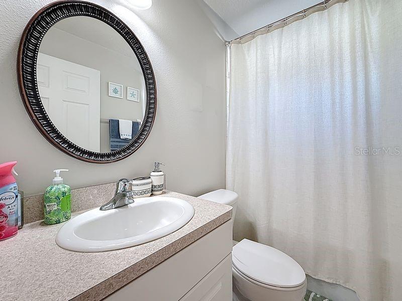 2402 DRYER AVE, LARGO, FL, 33770