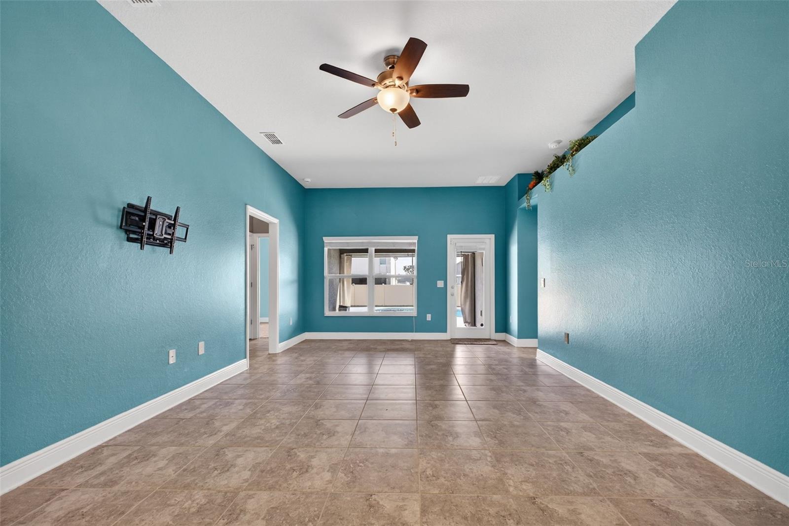 649 MEADOW POINTE DR, HAINES CITY, FL, 33844