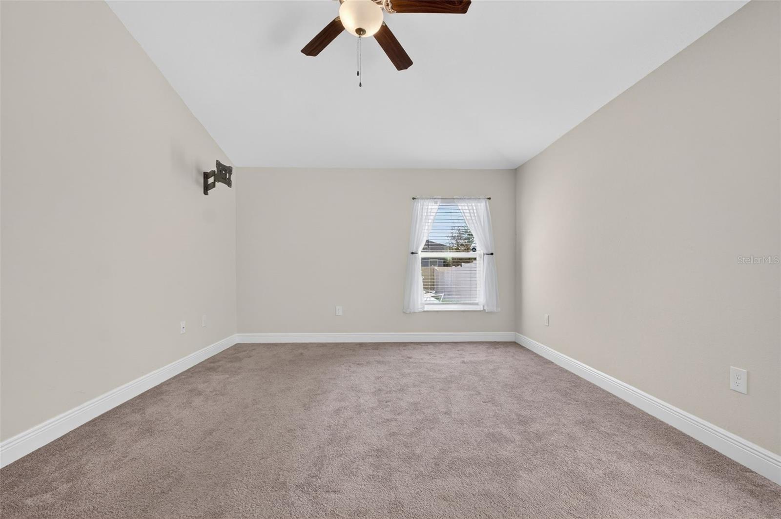 649 MEADOW POINTE DR, HAINES CITY, FL, 33844