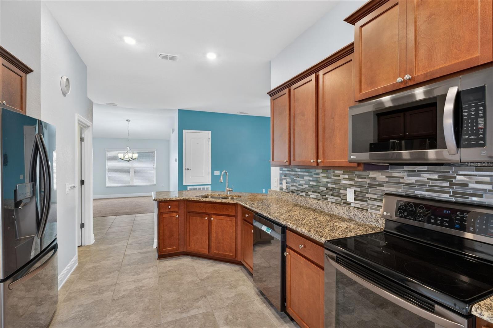 649 MEADOW POINTE DR, HAINES CITY, FL, 33844