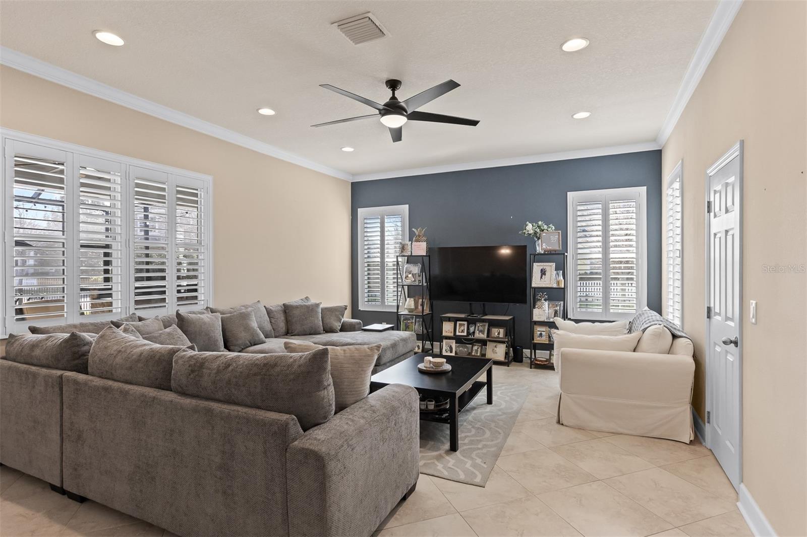 11143 WINTHROP LAKE DR, RIVERVIEW, FL, 33578