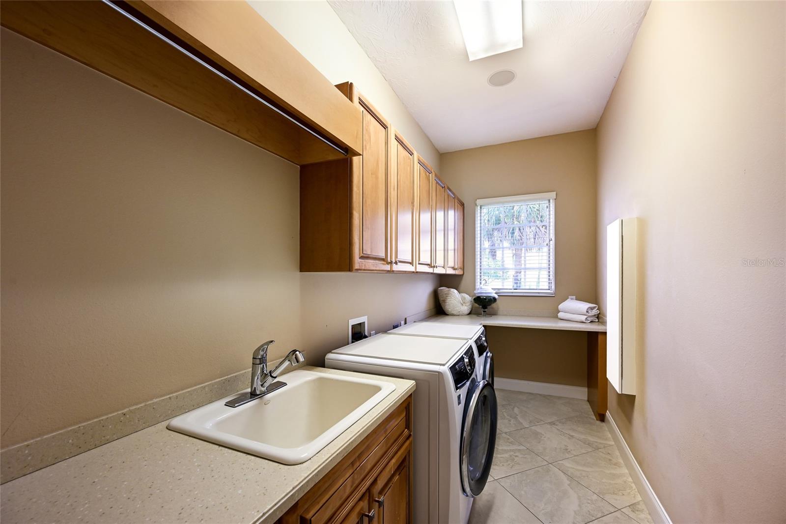 3809 FOUNDERS CLUB DR, SARASOTA, FL, 34240