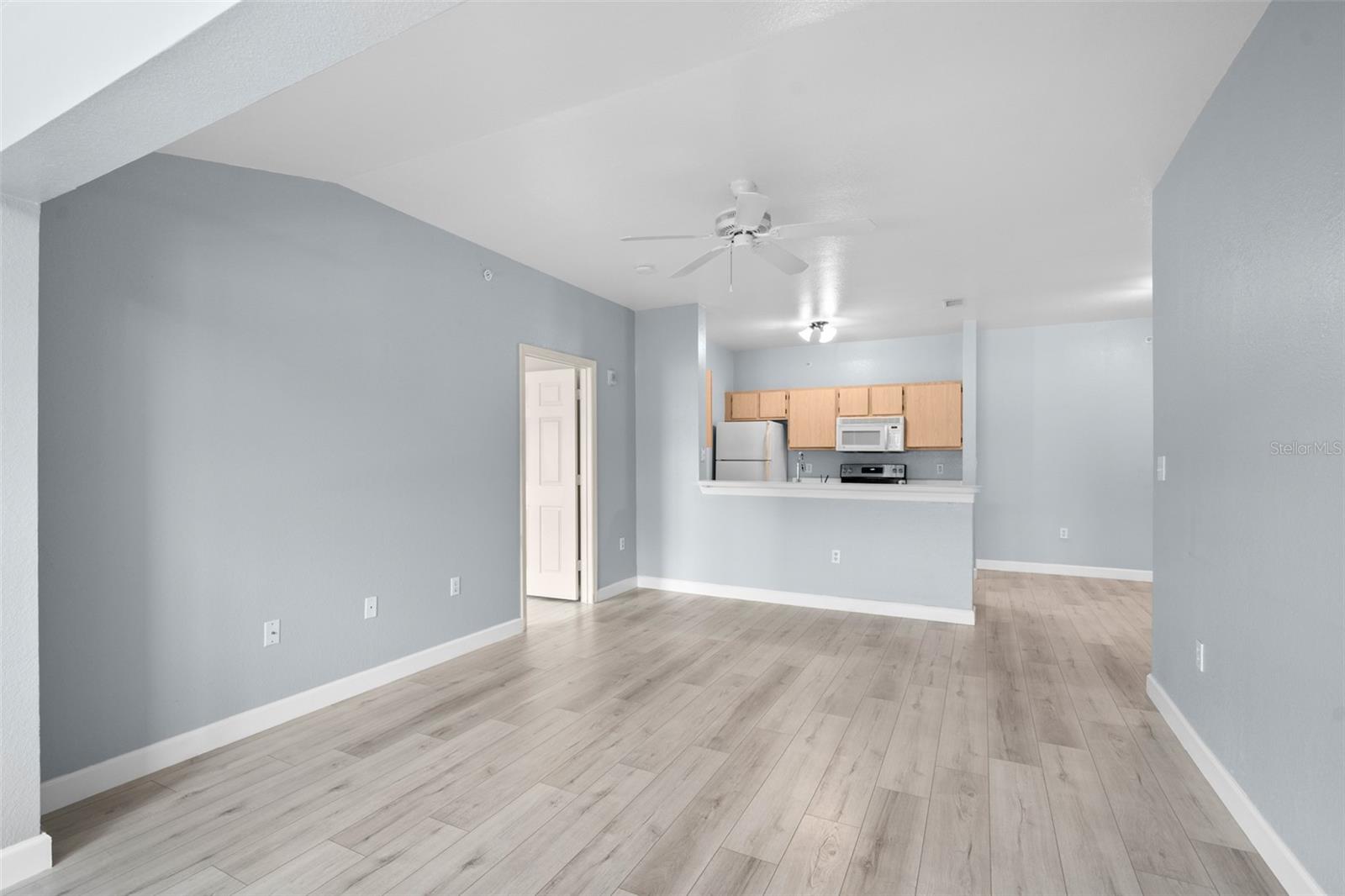 5459 VINELAND RD #4302, ORLANDO, FL, 32811