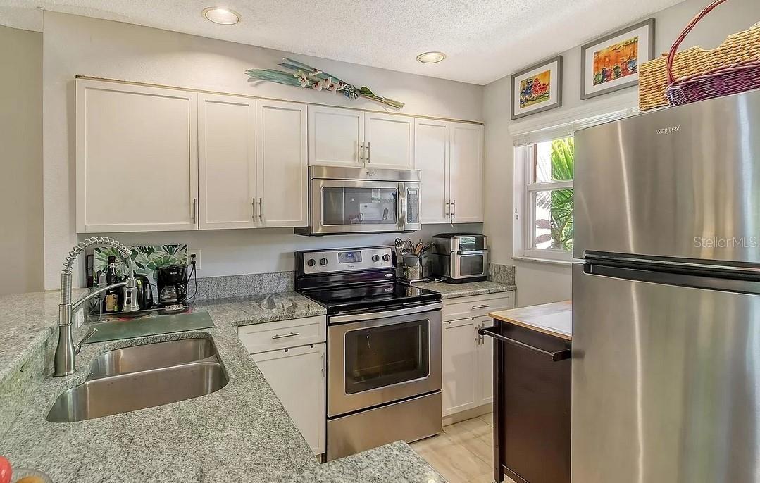 5450 LONGWOOD RUN BLVD #202, SARASOTA, FL, 34243
