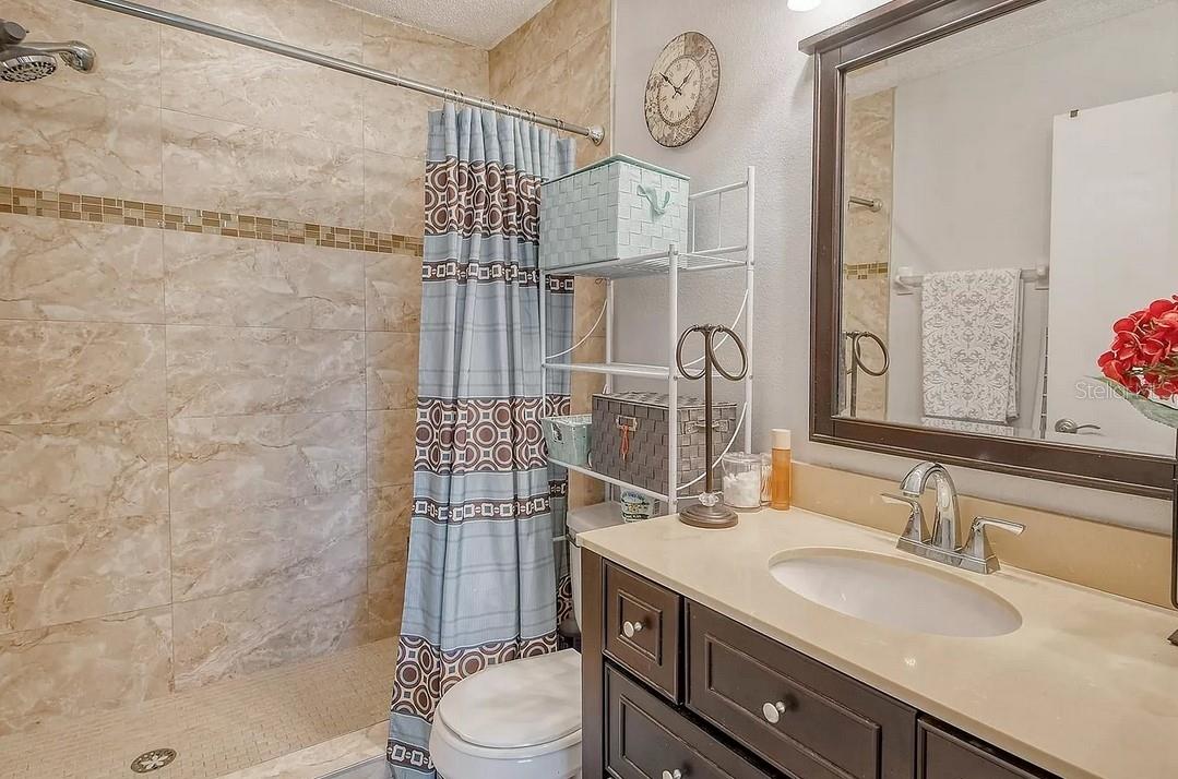 5450 LONGWOOD RUN BLVD #202, SARASOTA, FL, 34243