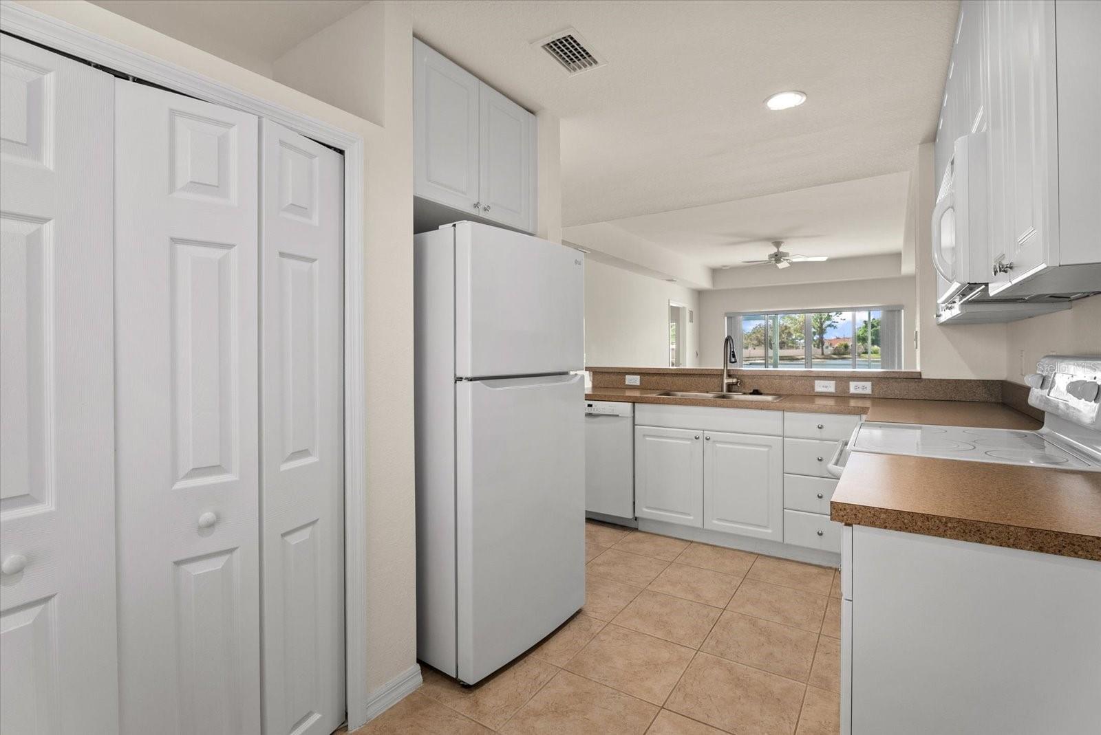 5751 SABAL TRACE DR #103B57, NORTH PORT, FL, 34287