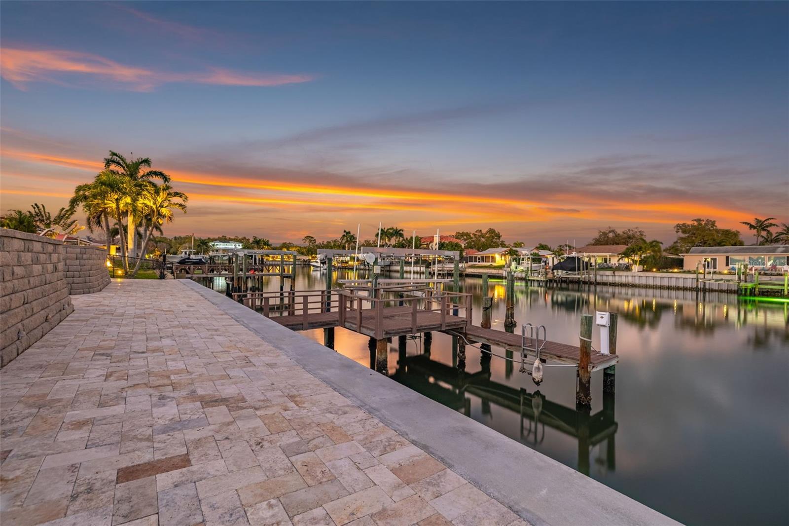4380 44TH ST S, ST PETERSBURG, FL, 33711