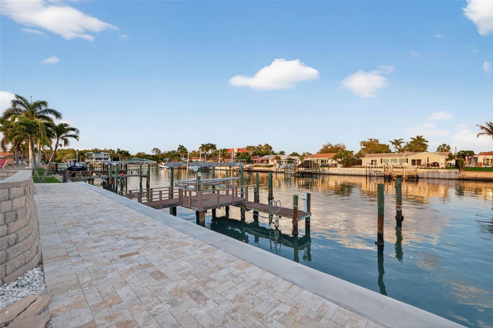 4380 44TH ST S, ST PETERSBURG, FL, 33711