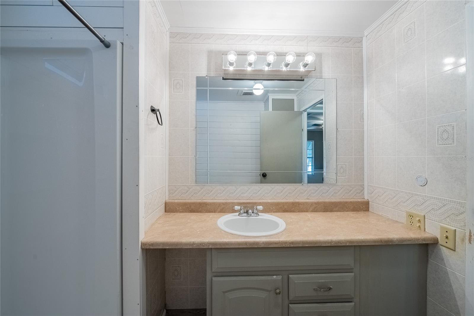 1154 COUNTRY CLUB LN, LAKELAND, FL, 33801