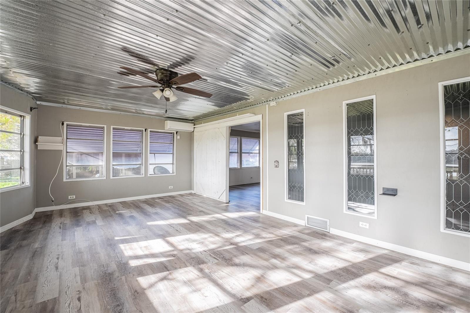 1154 COUNTRY CLUB LN, LAKELAND, FL, 33801