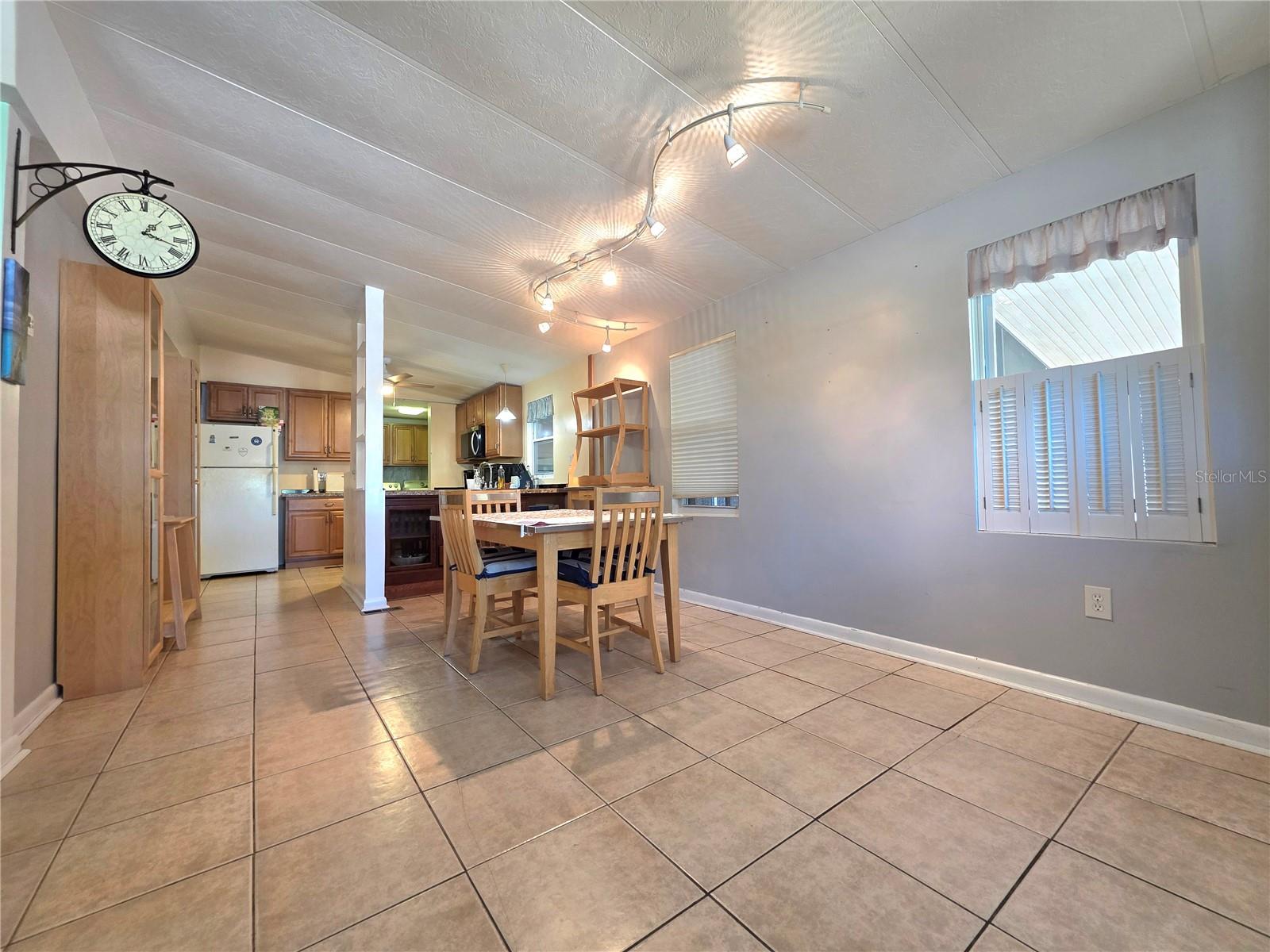 37408 MARTA AVE, ZEPHYRHILLS, FL, 33542