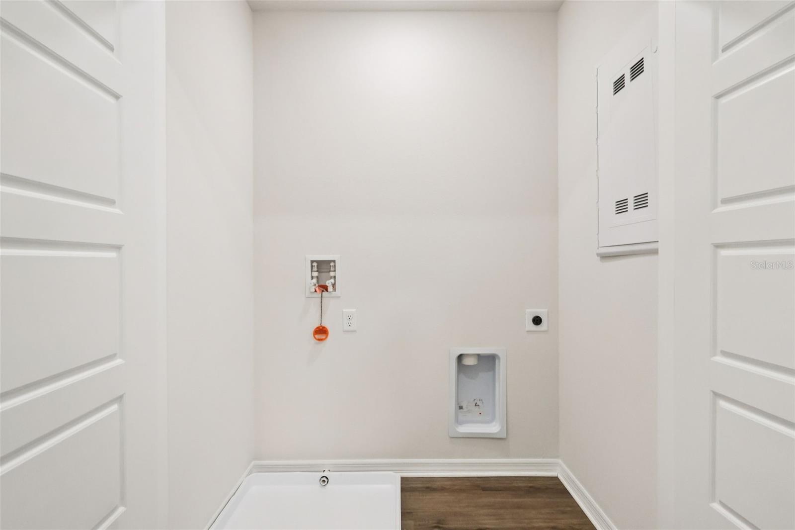 2597 OLYMPIC CT, DAVENPORT, FL, 33837