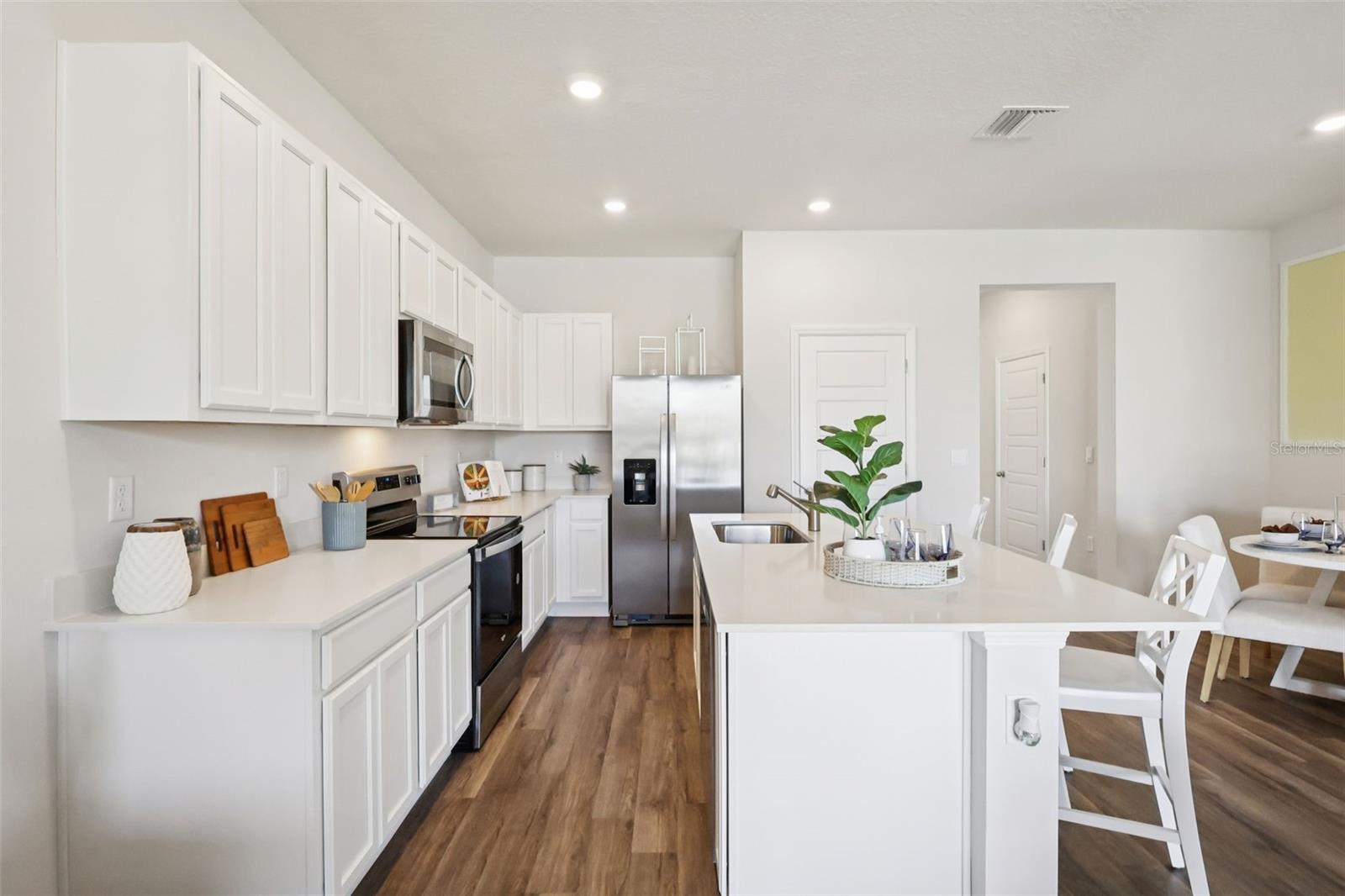 2597 OLYMPIC CT, DAVENPORT, FL, 33837