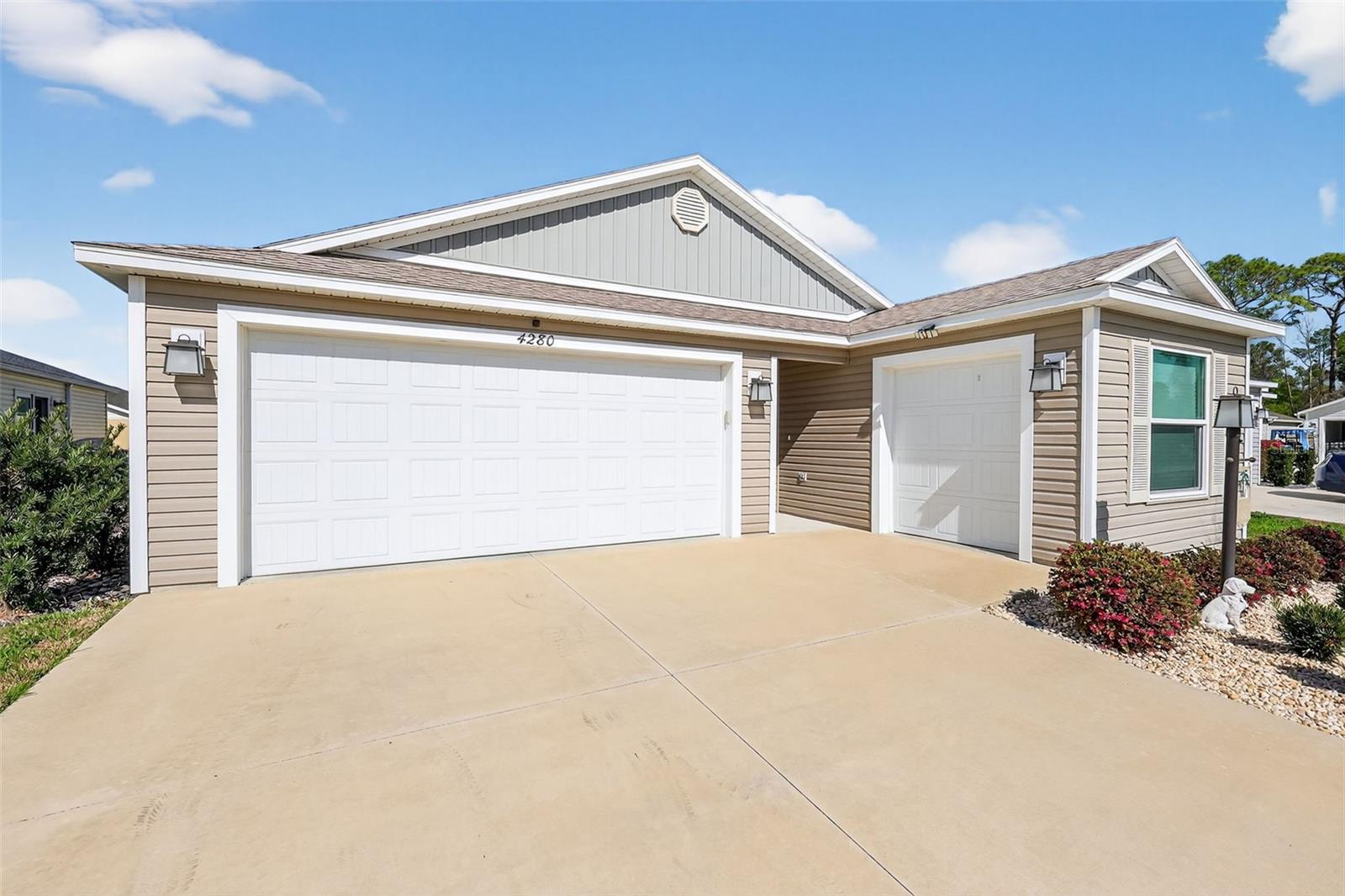 4280 GALE LN, THE VILLAGES, FL, 32163
