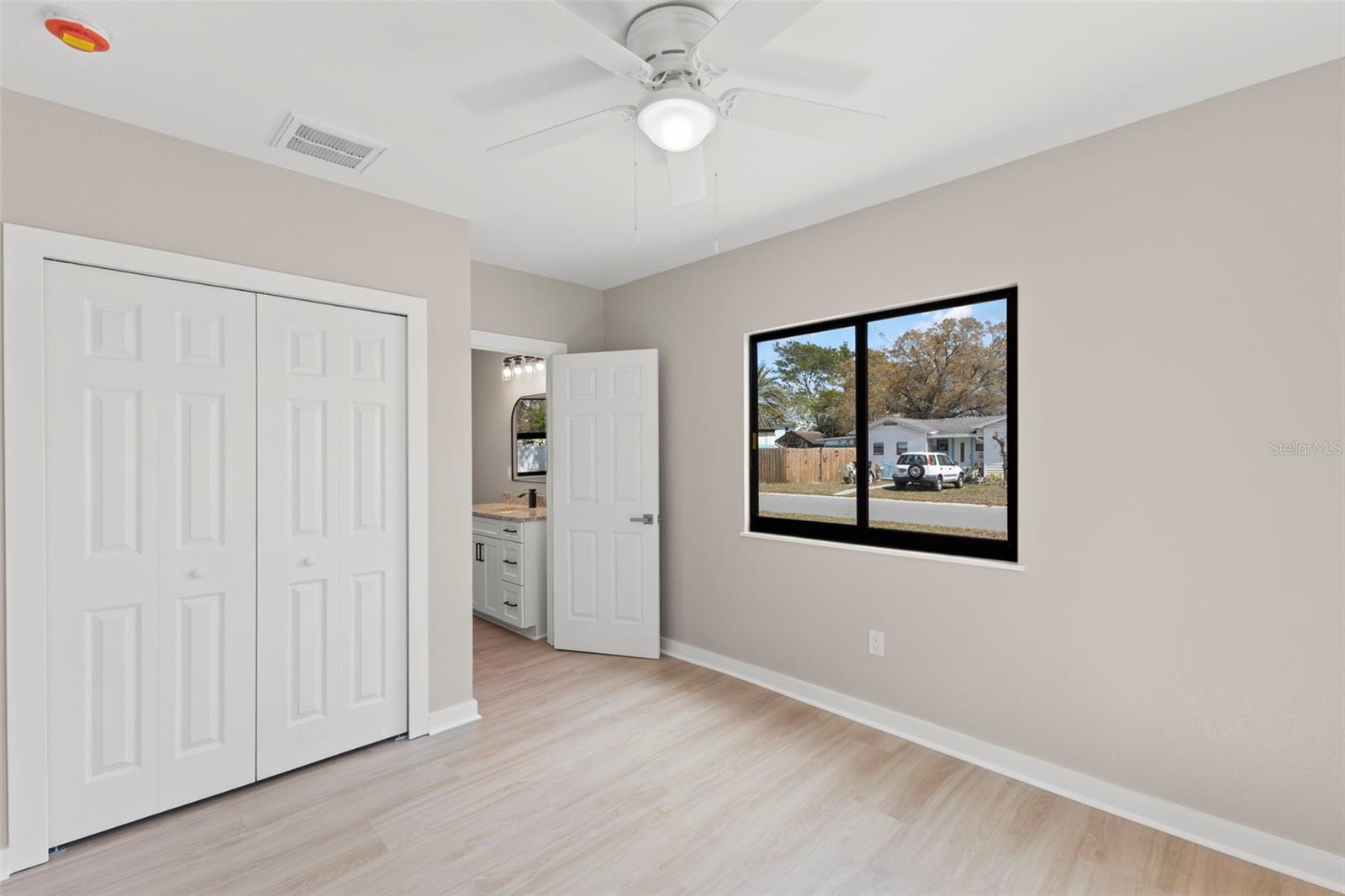 3901 45TH AVE N, ST PETERSBURG, FL, 33714