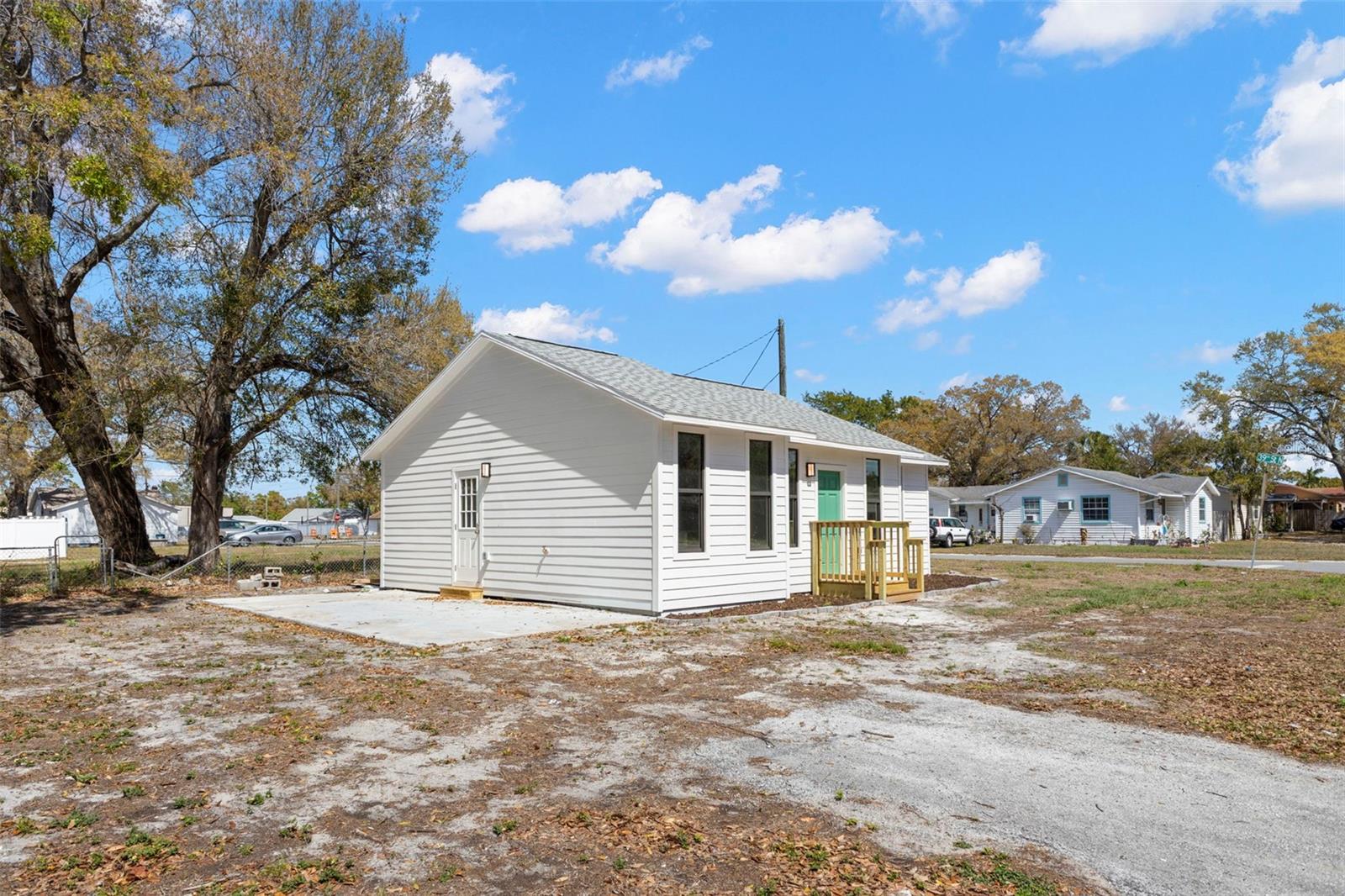 3901 45TH AVE N, ST PETERSBURG, FL, 33714