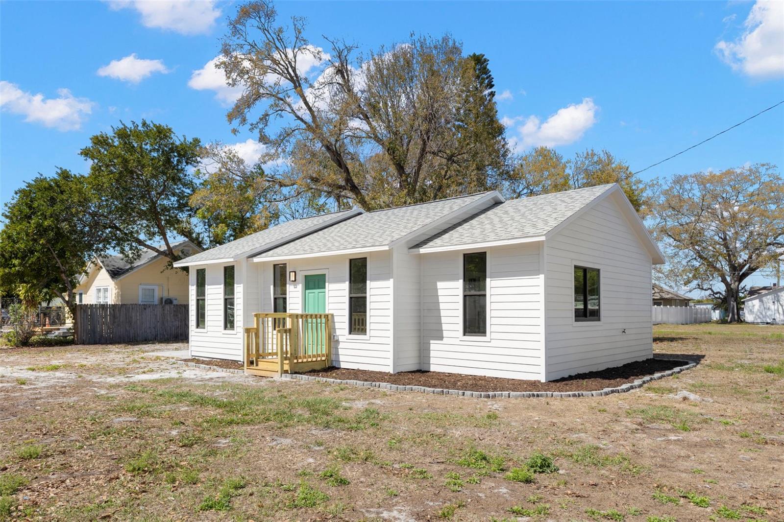 3901 45TH AVE N, ST PETERSBURG, FL, 33714