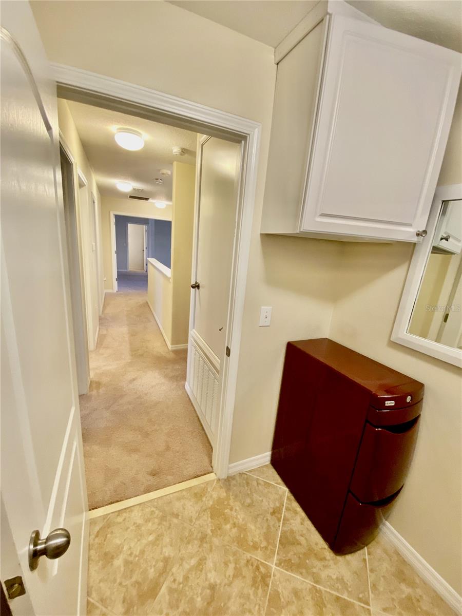 laundry room (upstairs)
