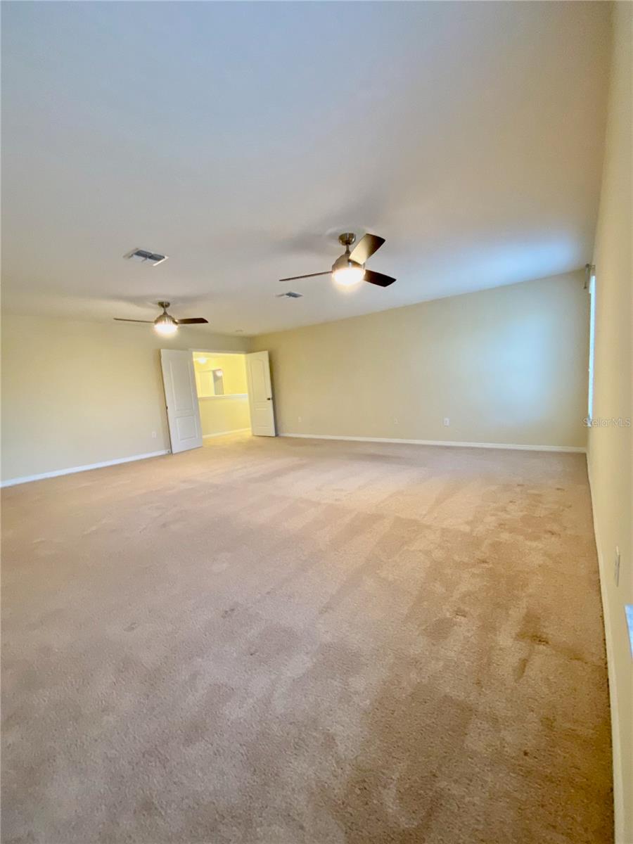 Upstairs Oversized Bonus Room