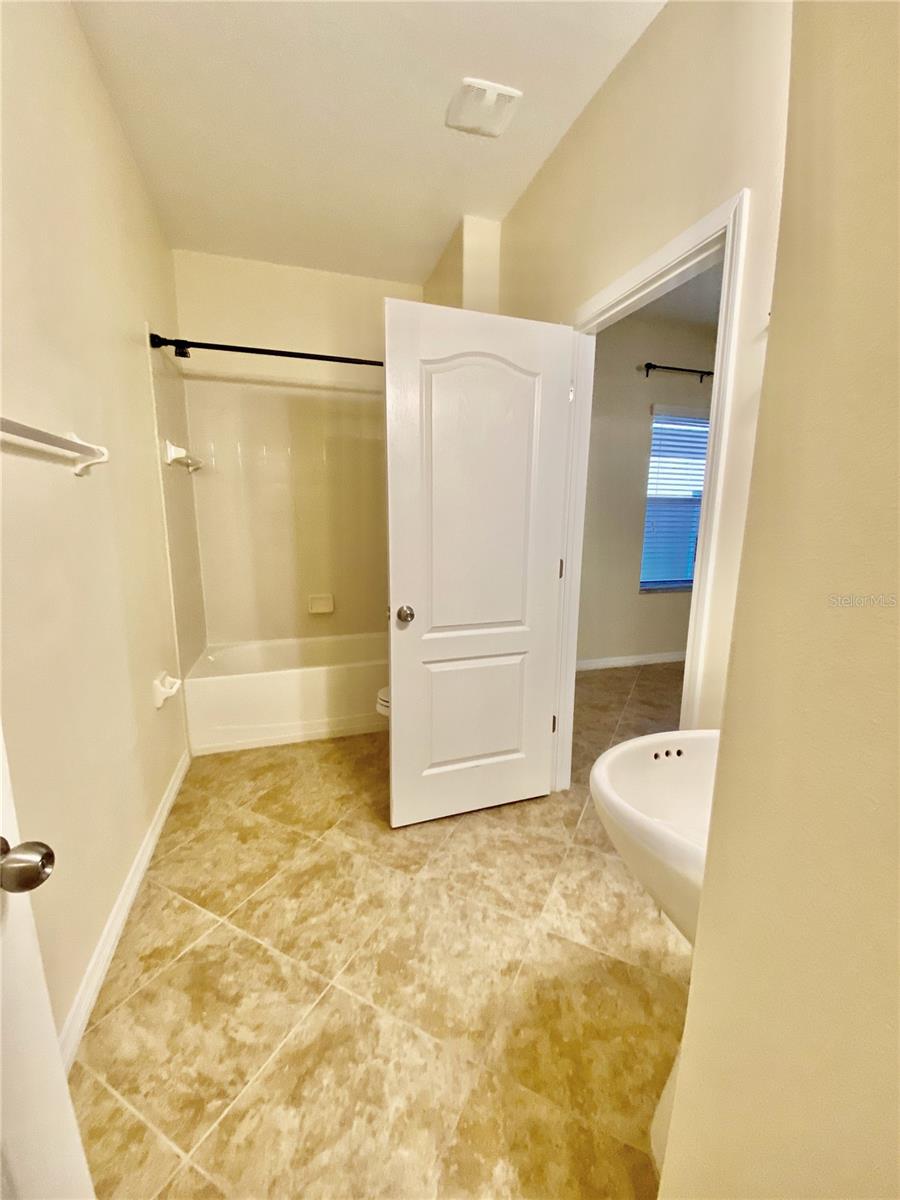 Jack & Jill Bathroom downstairs