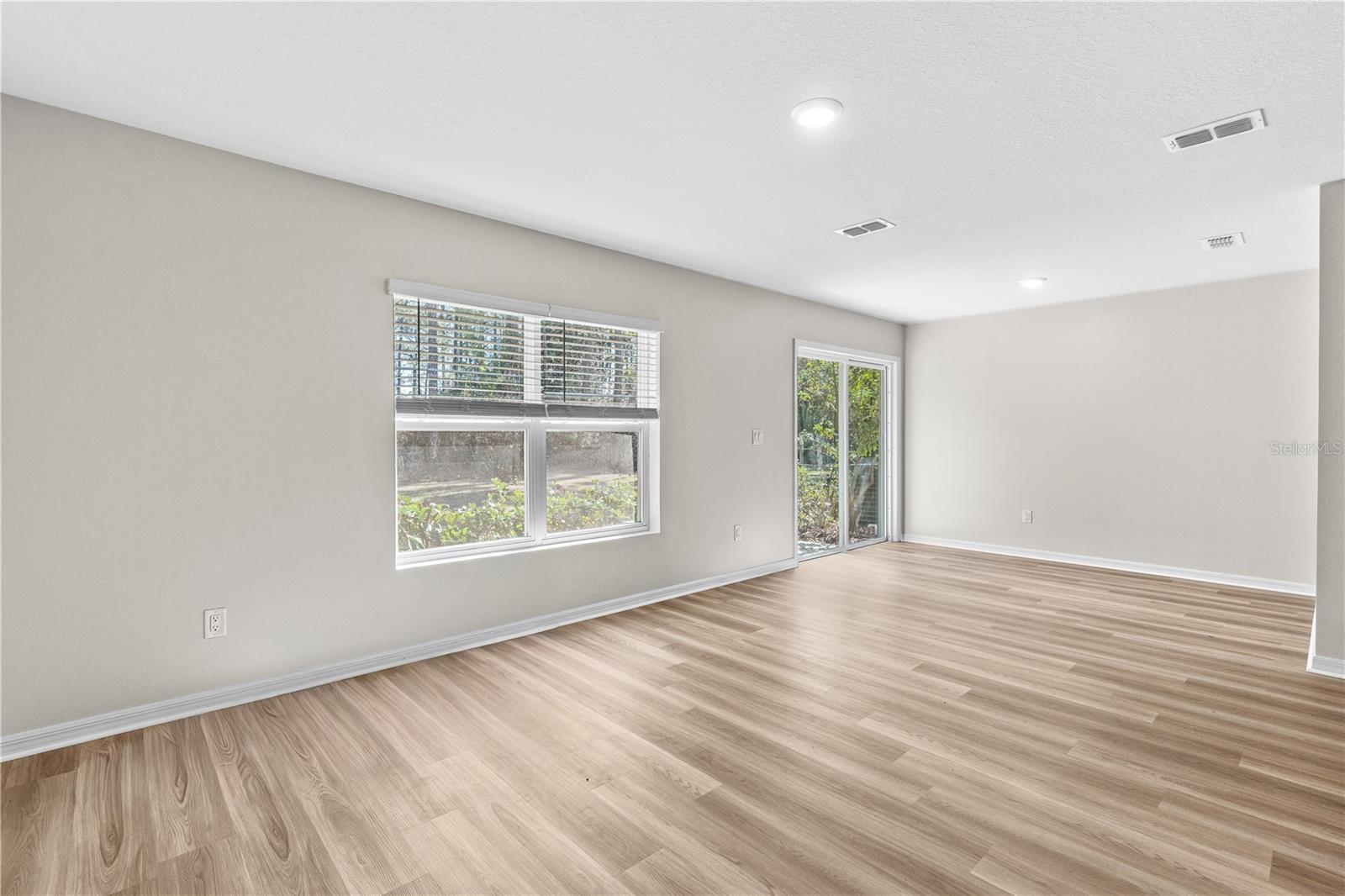 2 UNION CT, PALM COAST, FL, 32164