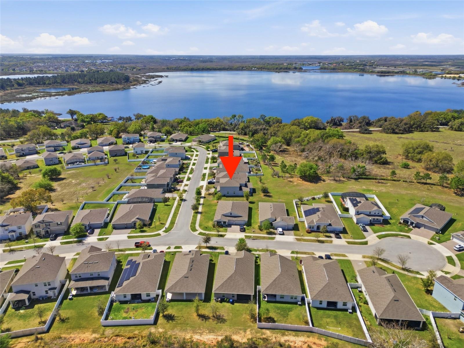 13 WHITE HORSE WAY, GROVELAND, FL, 34736