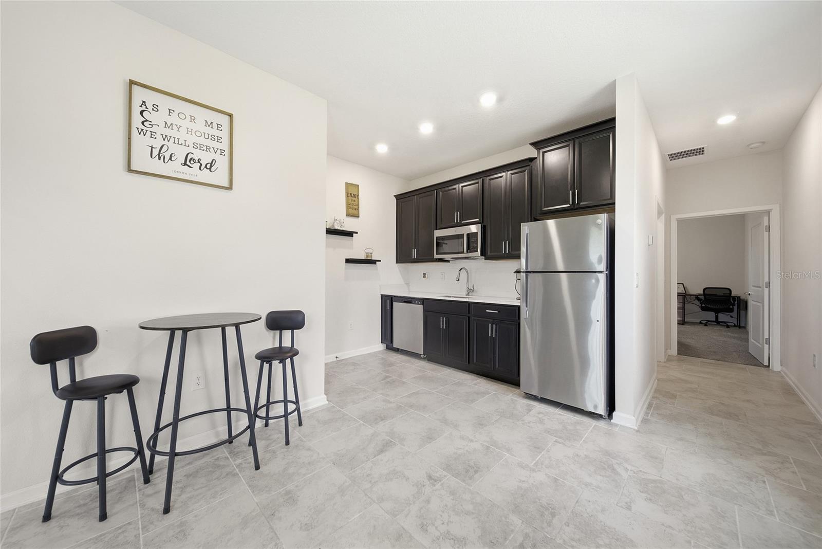 13 WHITE HORSE WAY, GROVELAND, FL, 34736