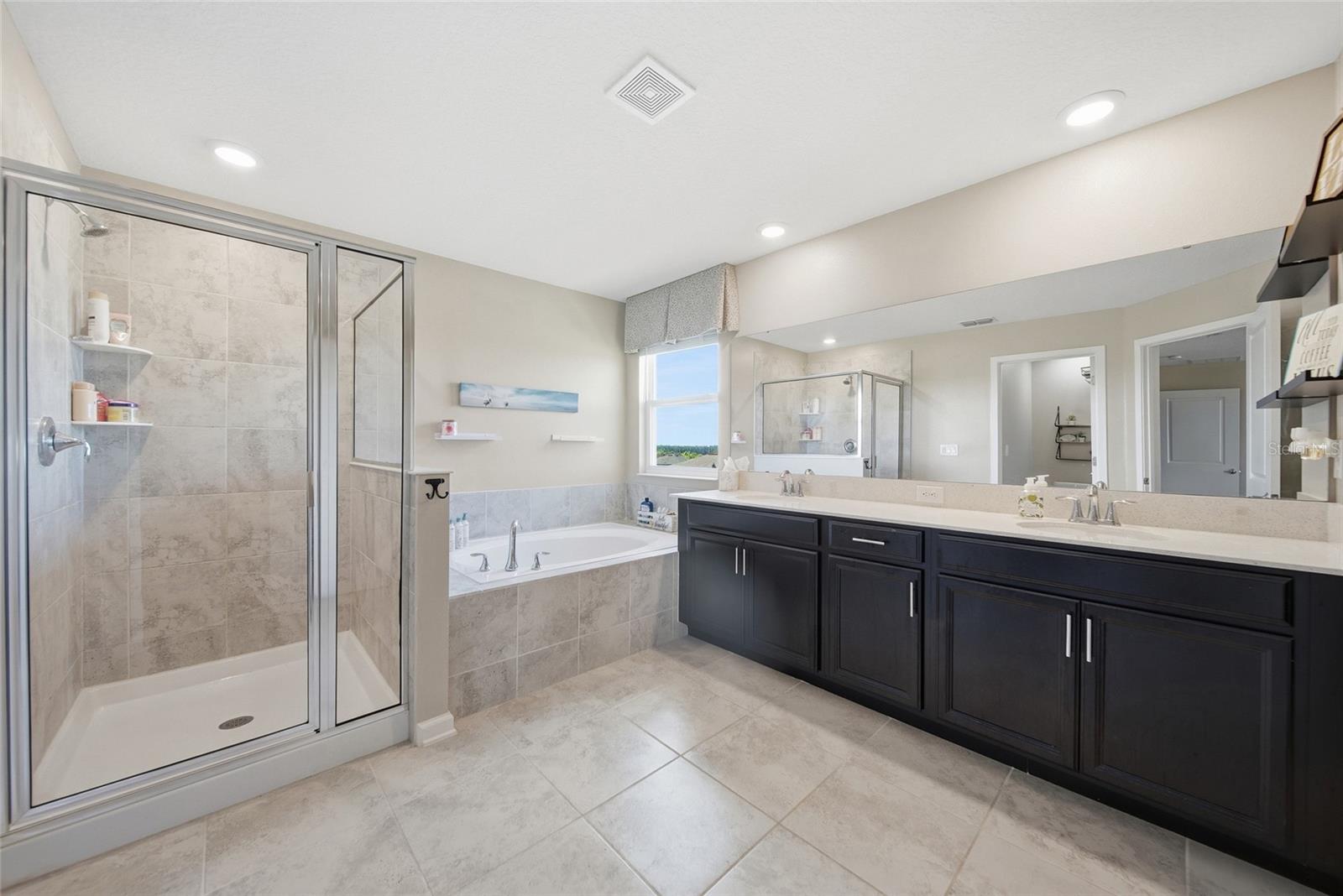 13 WHITE HORSE WAY, GROVELAND, FL, 34736