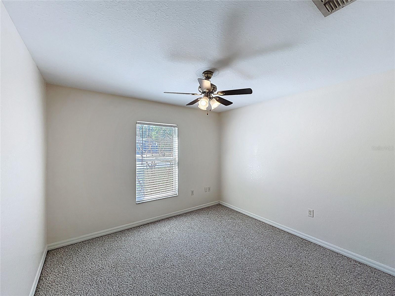 323 FOX LAKE DR, LAKELAND, FL, 33809