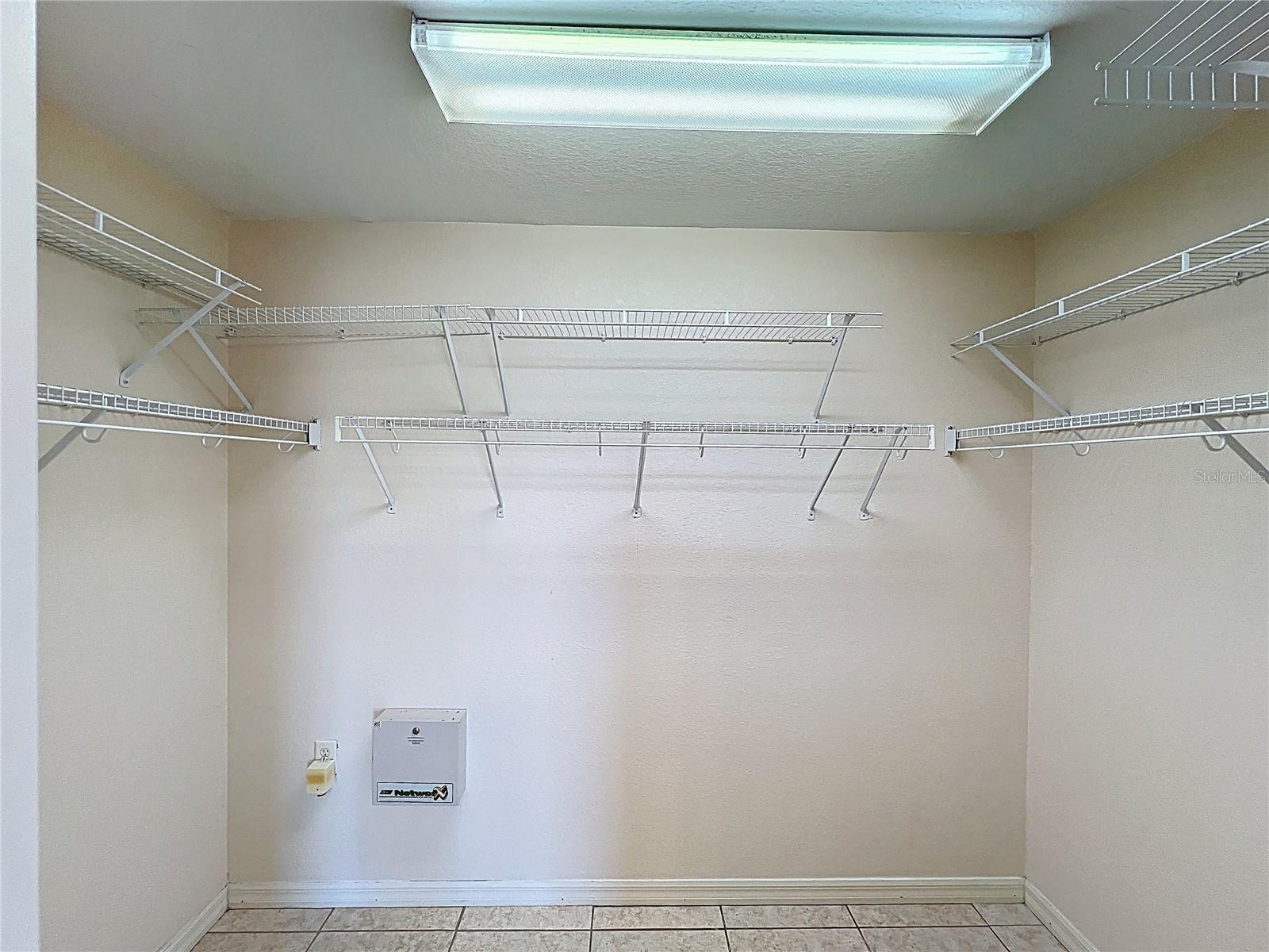 323 FOX LAKE DR, LAKELAND, FL, 33809