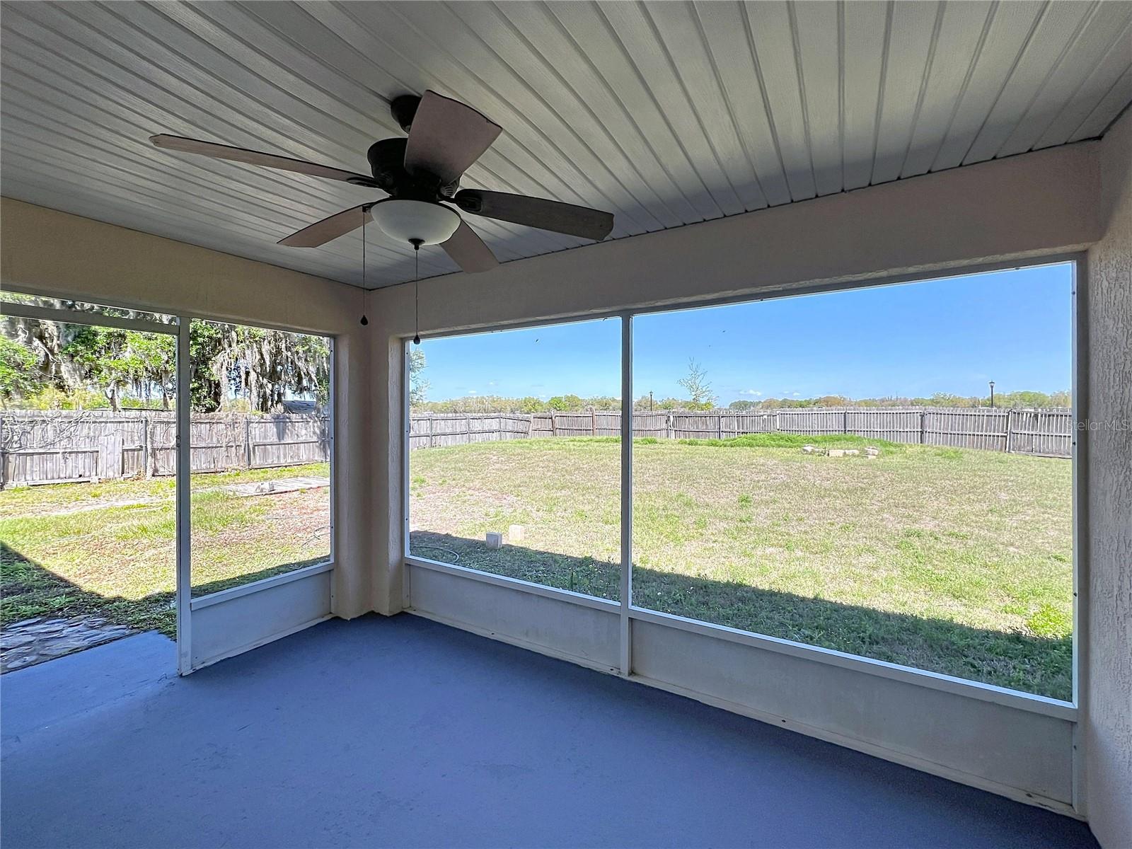 323 FOX LAKE DR, LAKELAND, FL, 33809