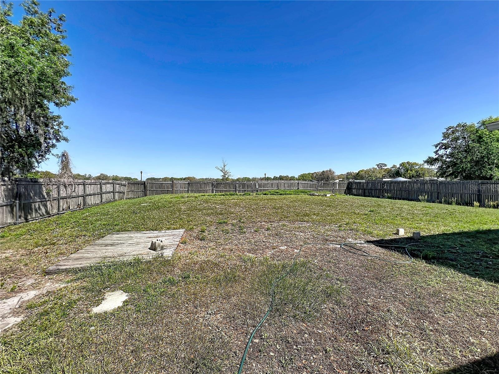 323 FOX LAKE DR, LAKELAND, FL, 33809