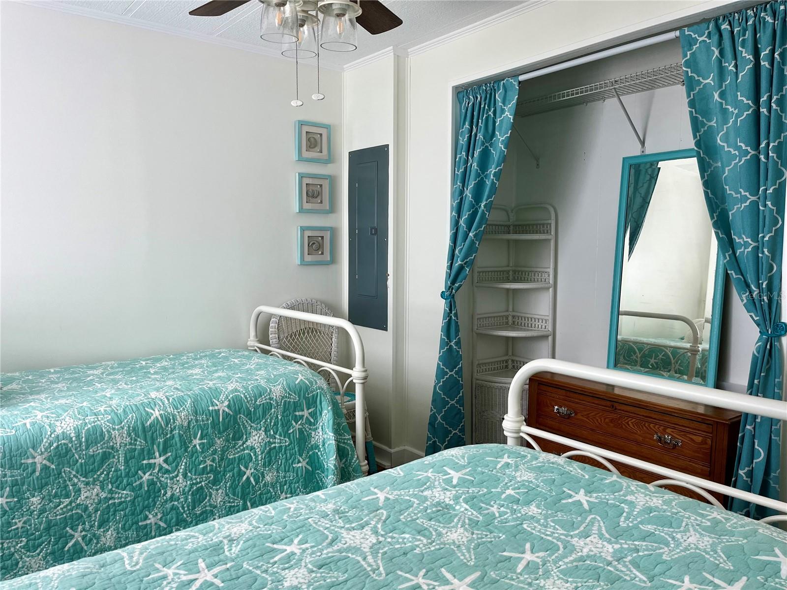 98 MERRIMAC DR, FLAGLER BEACH, FL, 32136