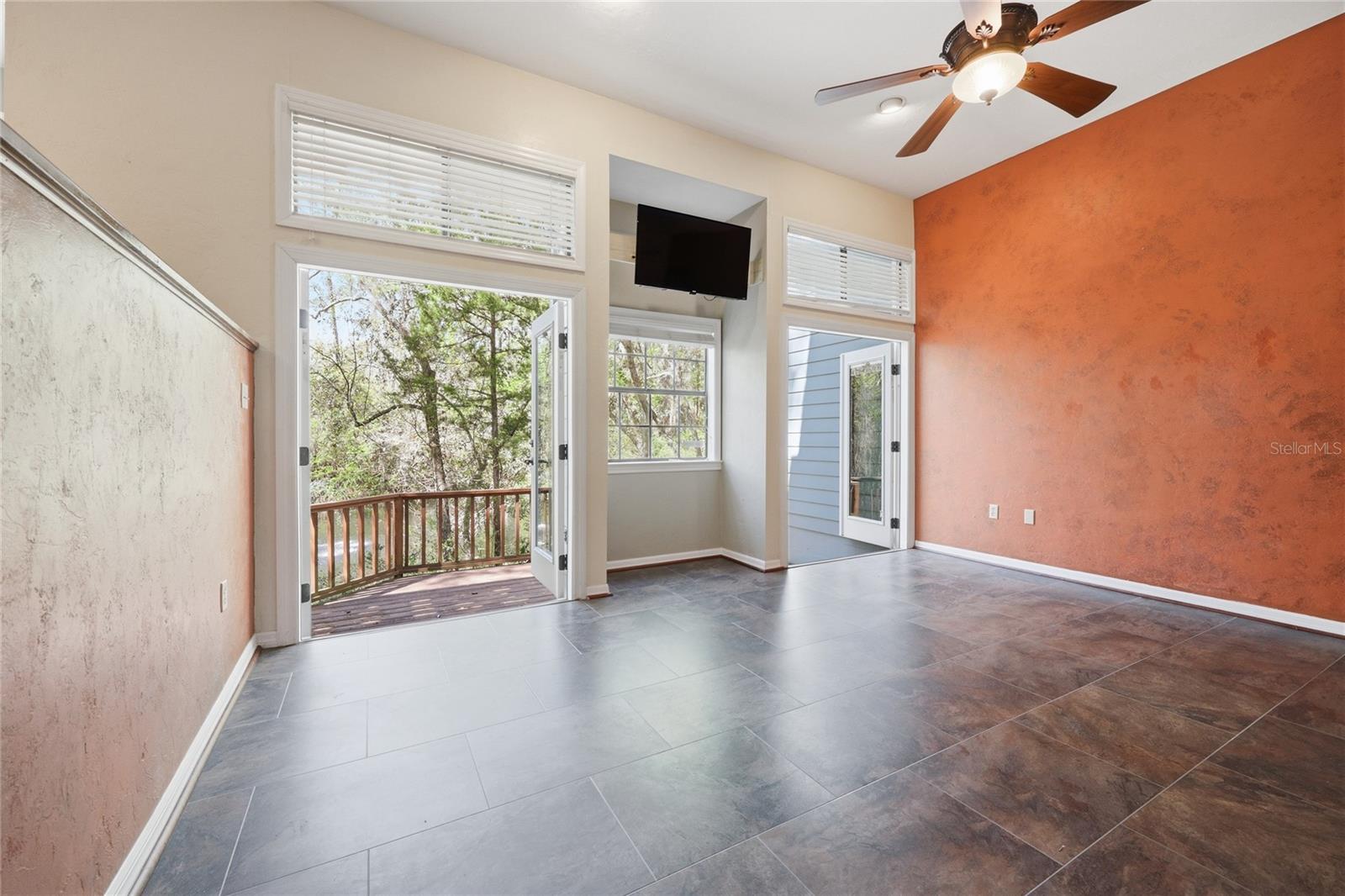 5328 NW 9TH LN, GAINESVILLE, FL, 32605
