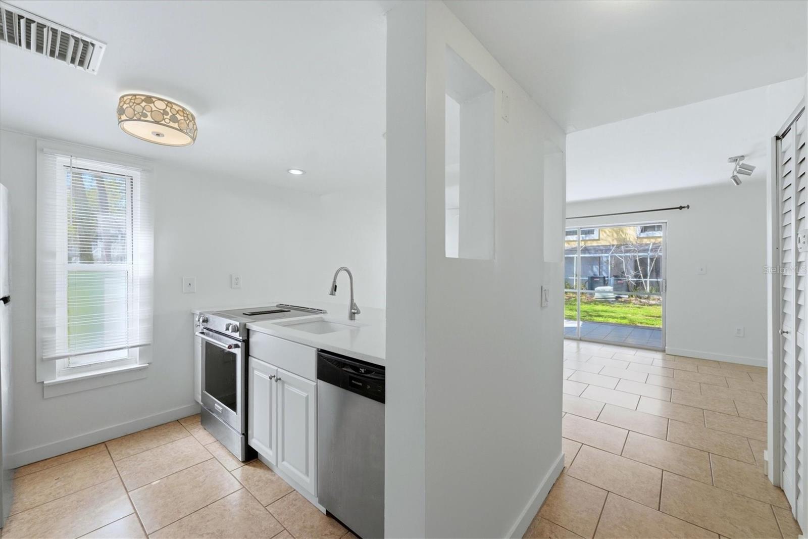 4230 36TH AVE S #A, ST PETERSBURG, FL, 33711