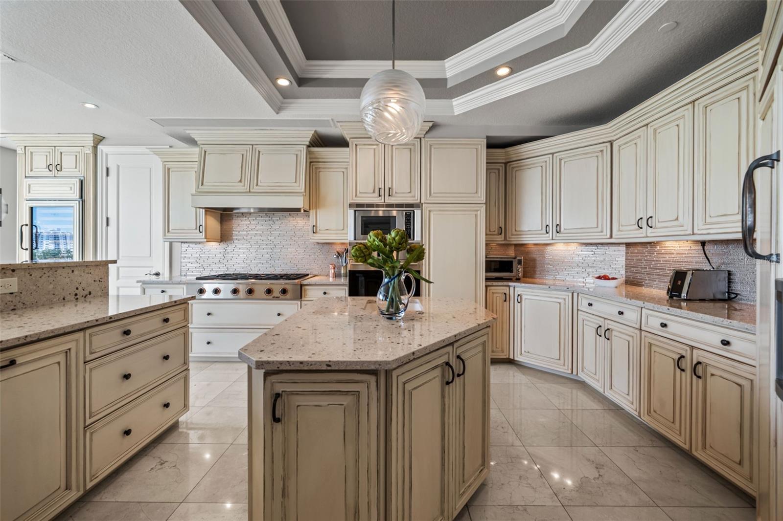 464 GOLDEN GATE PT #703, SARASOTA, FL, 34236