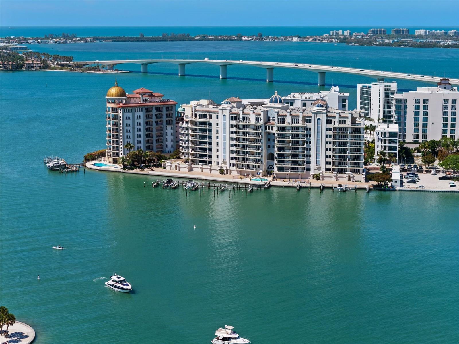464 GOLDEN GATE PT #703, SARASOTA, FL, 34236