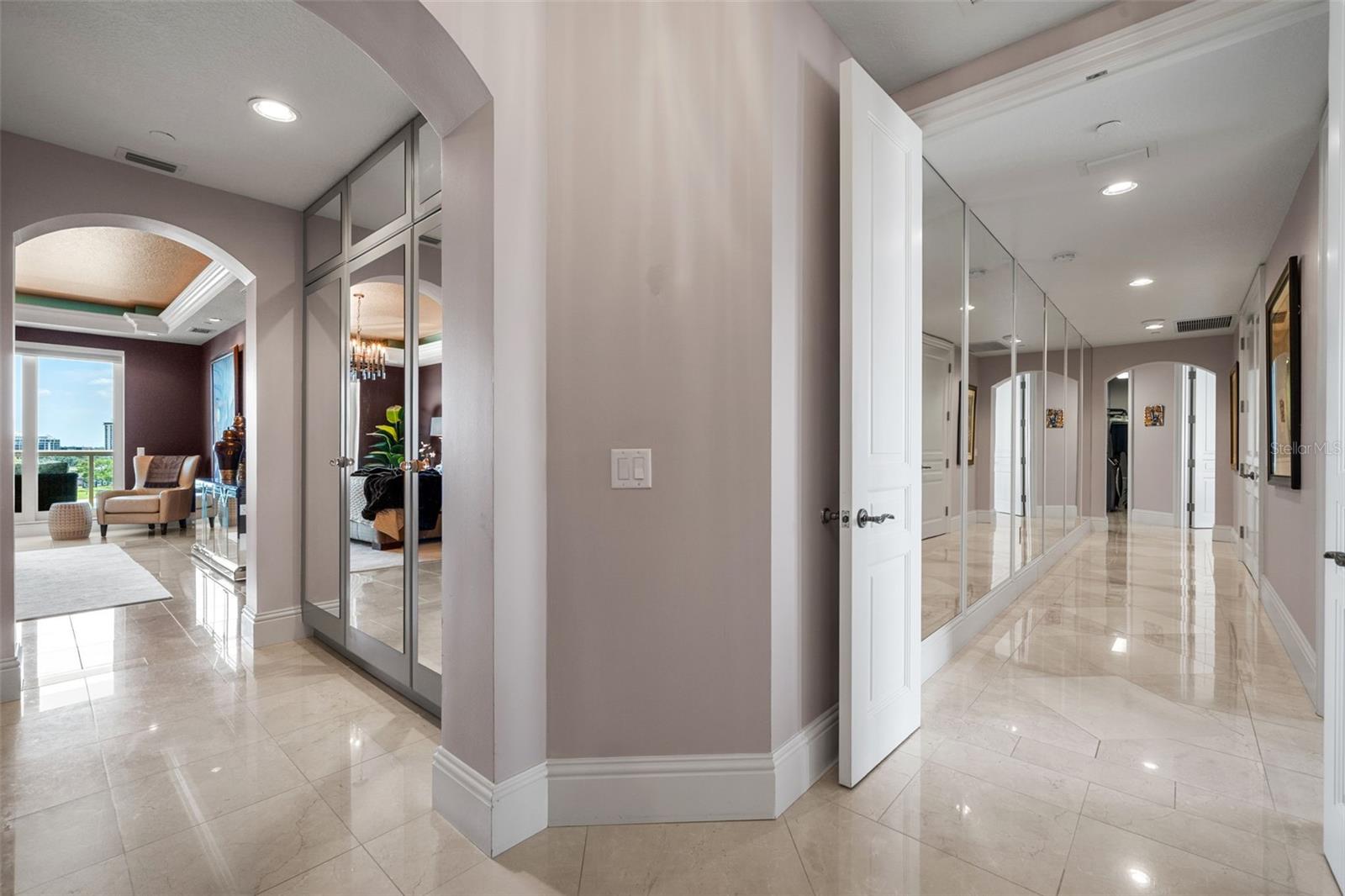 464 GOLDEN GATE PT #703, SARASOTA, FL, 34236