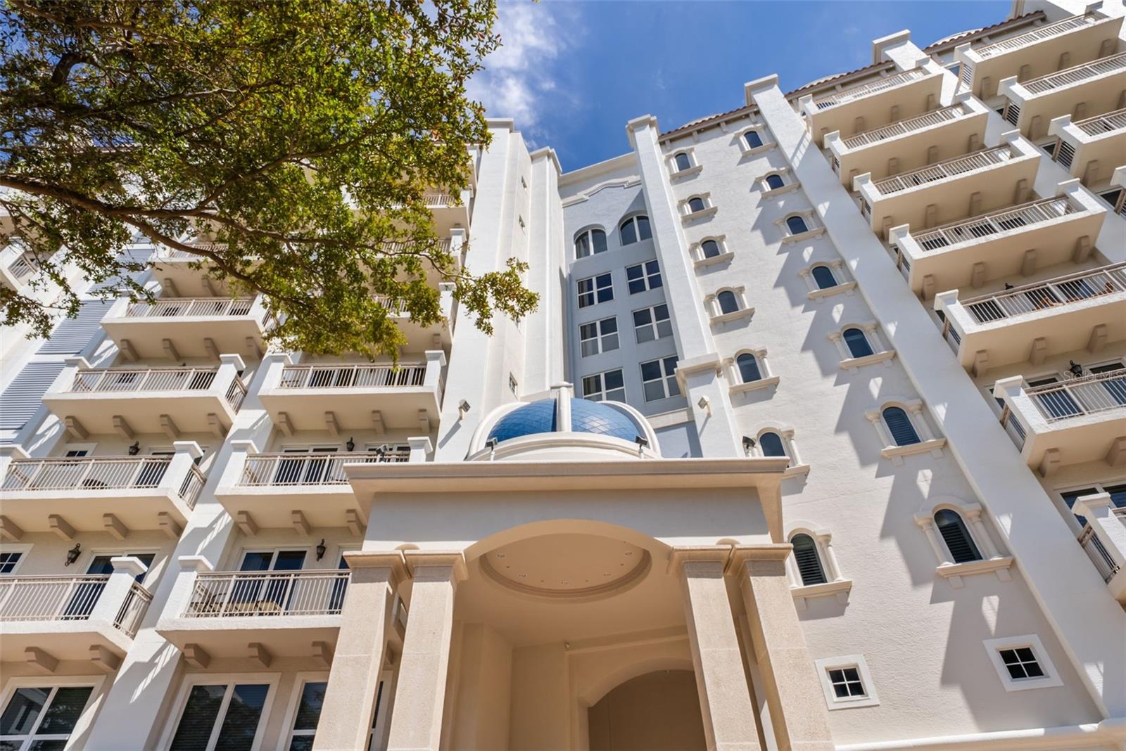 464 GOLDEN GATE PT #703, SARASOTA, FL, 34236