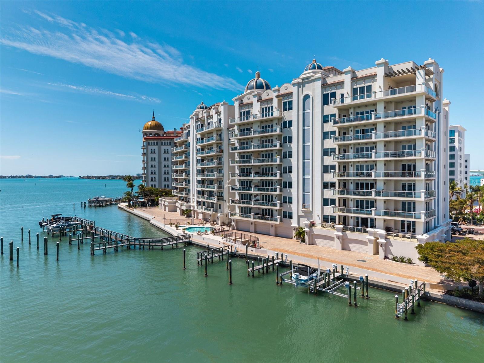 464 GOLDEN GATE PT #703, SARASOTA, FL, 34236