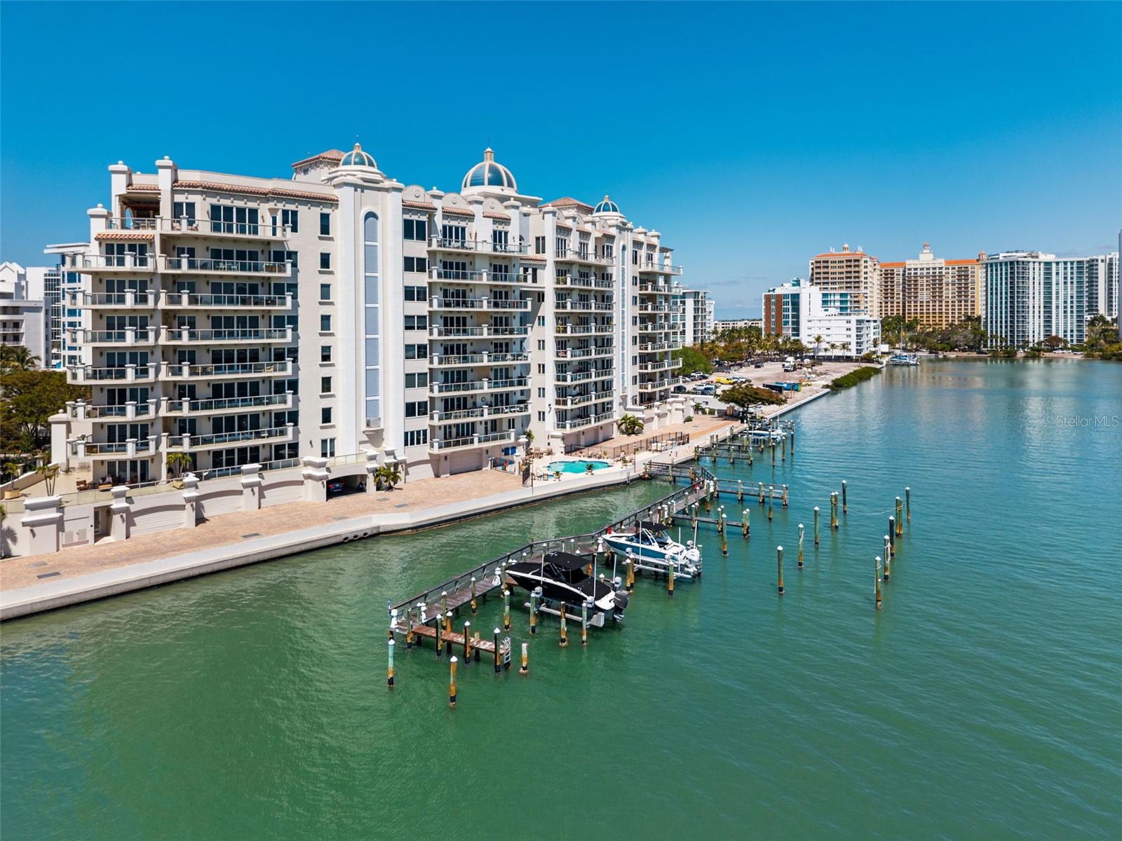 464 GOLDEN GATE PT #703, SARASOTA, FL, 34236