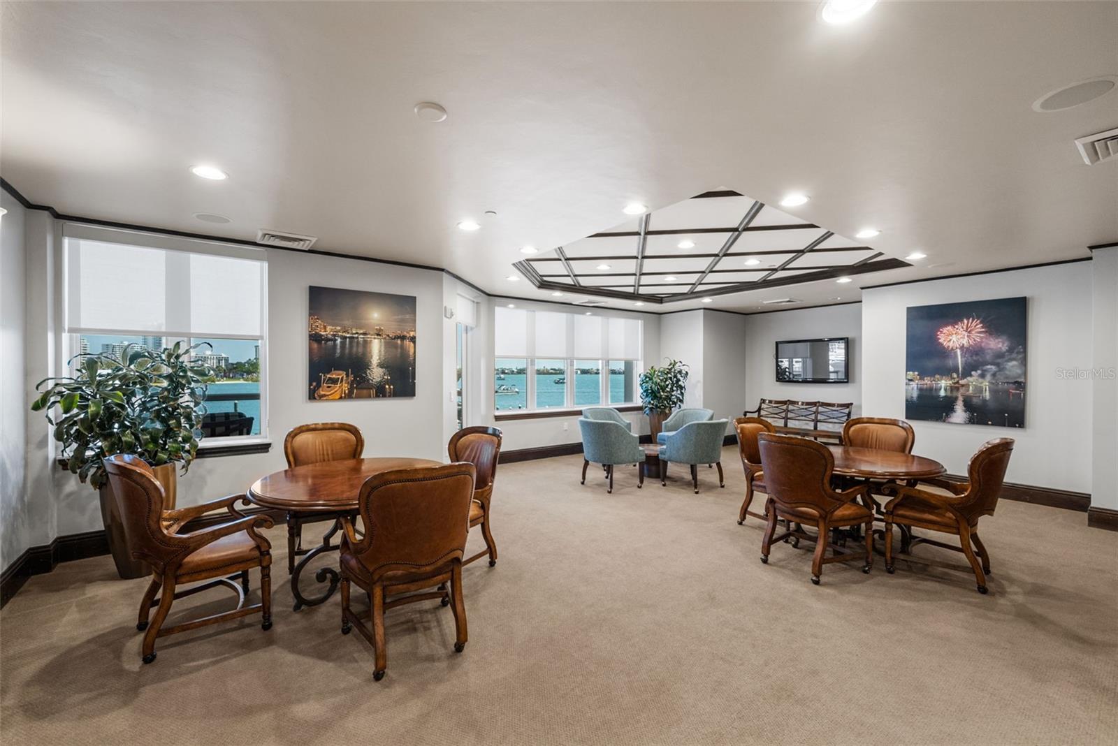 464 GOLDEN GATE PT #703, SARASOTA, FL, 34236